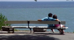 2012/08/25/0845780001380575472