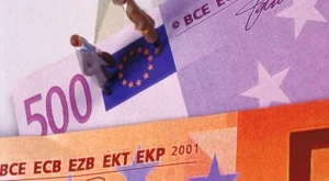 Еврото се стабилизира