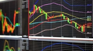 Еврото пада, инвеститорите разпродават рисокови валути