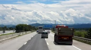 Пръскаме 180 милиона за Съединението