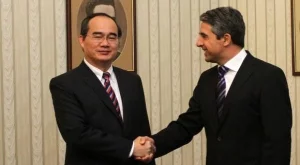 Плевнелиев към Виетнам: Използвайте ни като мост към ЕС