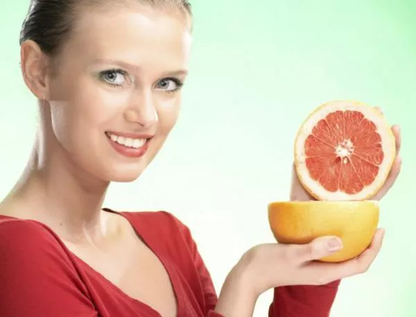 Грейпфрутът помага за постигането на тънка талия