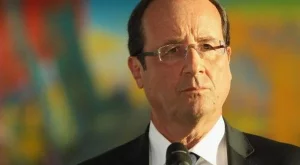 Оланд си даде 2 години за възстановяване на икономиката