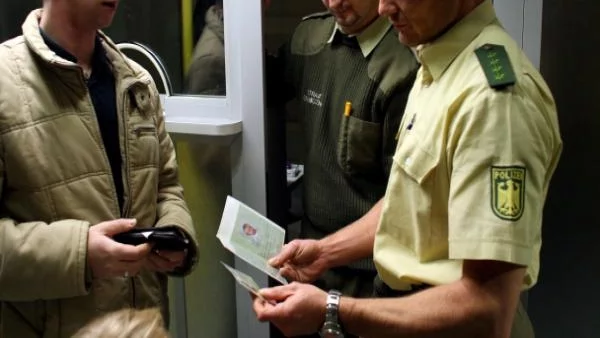 Холандия ни отлага за Шенген през 2013