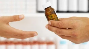 НПО: Българите доплащат 50% за лекарствата