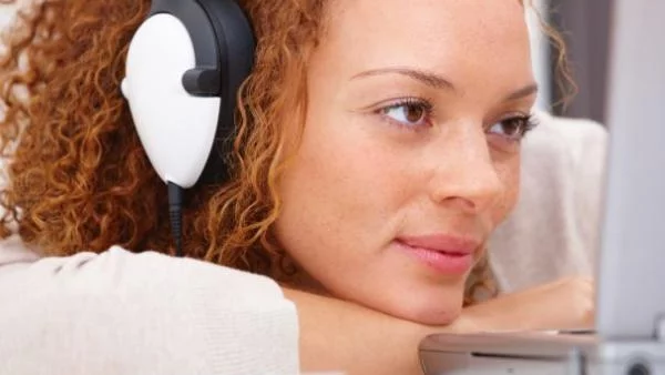 Юнивърсъл погълна ЕМИ