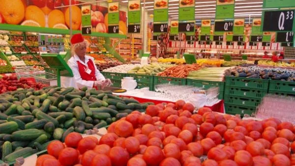 Търговията се представя най-добре в кризата
