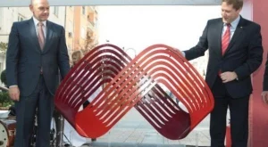 2012/09/24/0201252001380574112