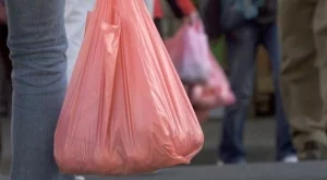 Найлоновите торбички поскъпват драстично от октомври