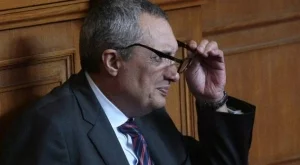 Костов за Белене: Никоя нормална държава не води преговори с НЛО