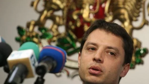  Добрев: Ще получаваме транзитни такси от Южен поток