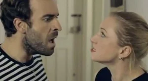 Уеб комедия за кризата в Европа взриви мрежата