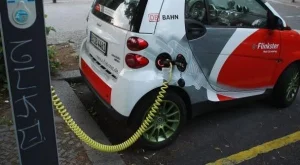 2012/10/05/0673274001380573507