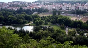Нойе Цюрхер Цайтунг за най-слънчевия град в България