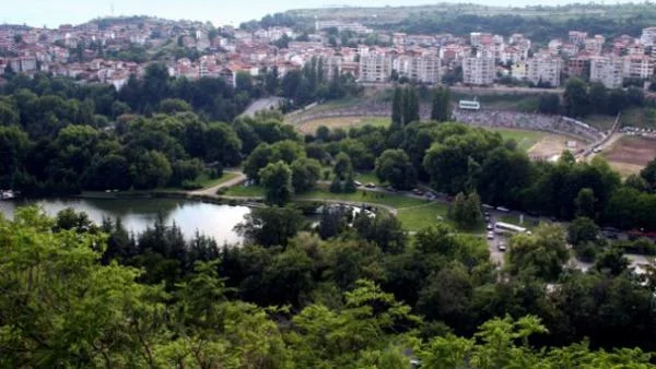 Нойе Цюрхер Цайтунг за най-слънчевия град в България