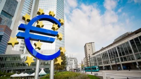 МВФ: Спасителната програма на ЕЦБ крие големи рискове