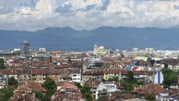 Файненшъл таймс: България е стабилна, но остава в застой