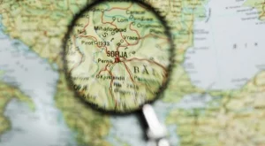 2012/10/15/0495156001380573039