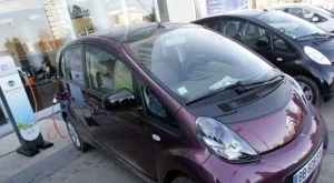 Дават по 5000 лв. при покупка на електромобил