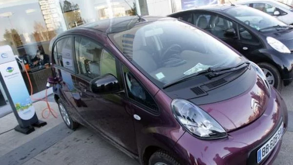 Дават по 5000 лв. при покупка на електромобил