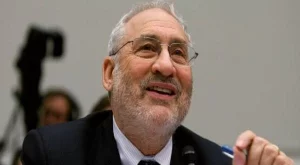 Стиглиц: Икономиите съсипаха Гърция и Испания