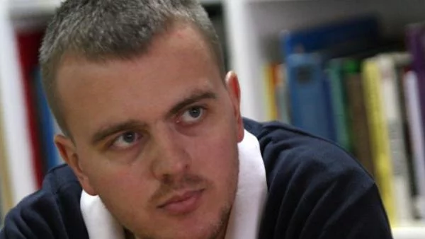 Петър Ганев: По-добре е да останем извън банковия съюз