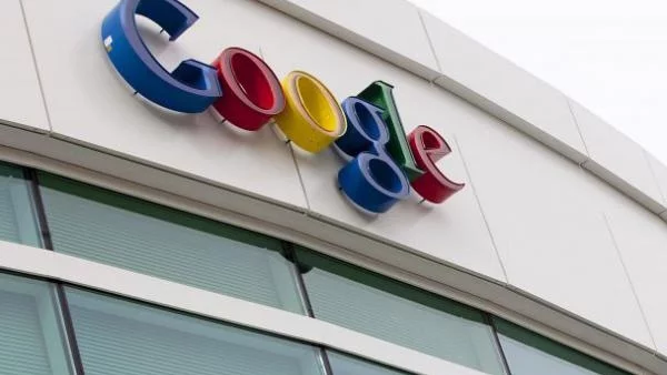 Акциите на Гугъл поевтиняха с над 10% 