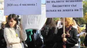 2012/10/22/0470455001380572718