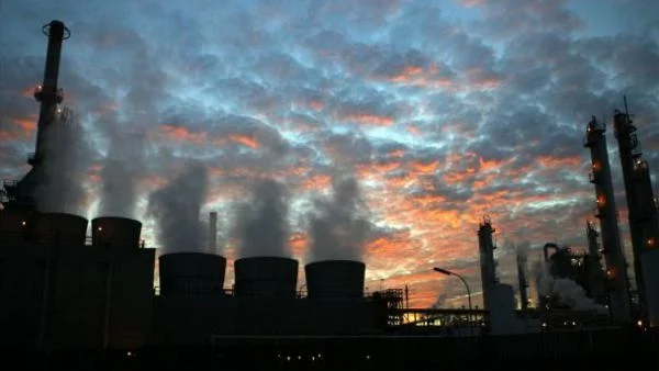 Би Би Си: България "краде" петрола на Нигерия