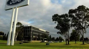 2012/10/25/0269125001380572503