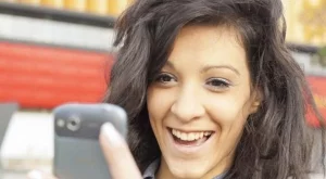 Контролираме телефона с поглед