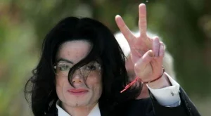 Банков инвеститор купи къщата на Майкъл Джексън