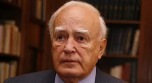 2012/10/28/0598277001380572381