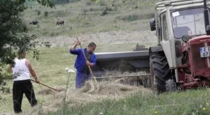 2012/11/01/0085466001380572160