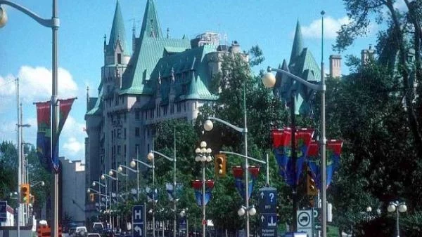 Канада търси млади имигранти