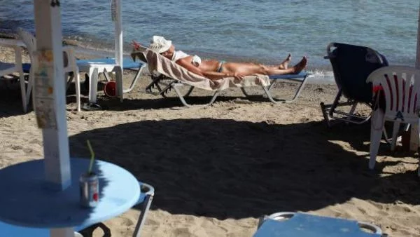 НСИ: Техническа грешка е "надула" харчовете за туризъм