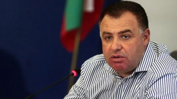 Спира дотирането на зърнения сектор