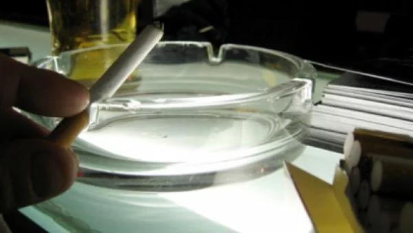 Пуши ли се все още в кафенетата и кръчмите?