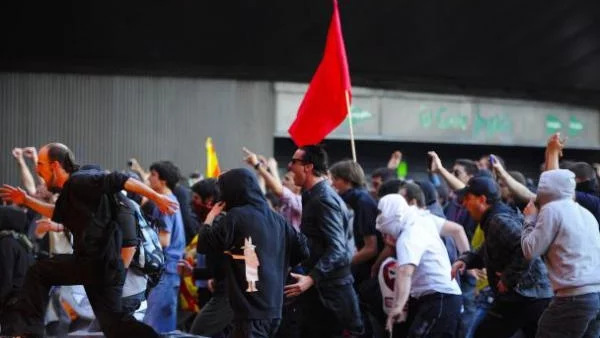 Нова вълна протести в Европа срещу съкращенията