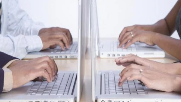 Гугъл: Правителственият контрол в мрежата расте