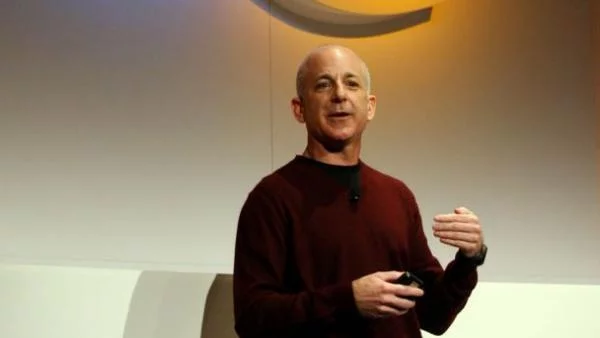 Директорът на Уиндоус напусна Майкрософт