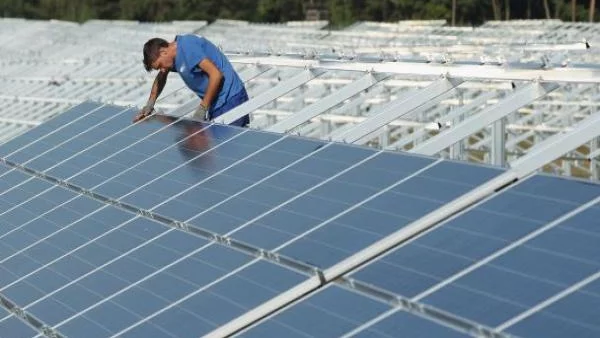 Бум на инвестициите в соларни паркове в Румъния