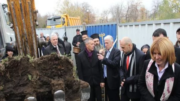 Тръгна строежът на метрото от Цариградско до Летището (обновена)