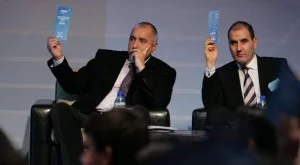 2012/11/22/0215815001380571104