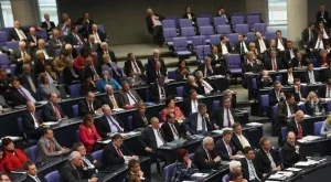 2012/11/23/0613456001380571046