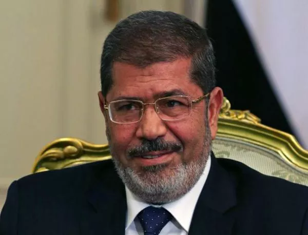 Мурси: Опозицията да протестира със законни средства