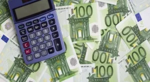 2012/11/26/0653080001380570880