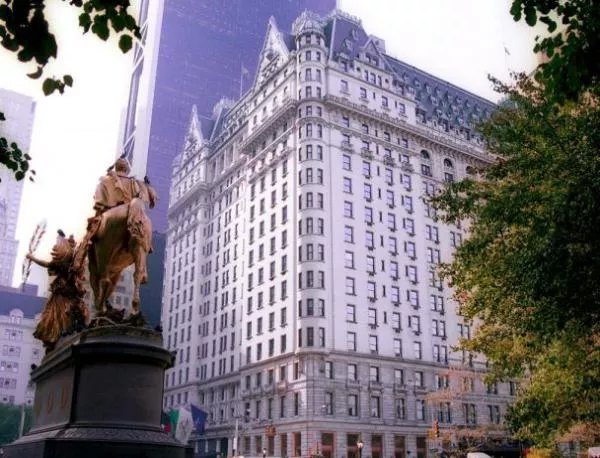 Индинец купи хотел "Плаза" в Ню Йорк