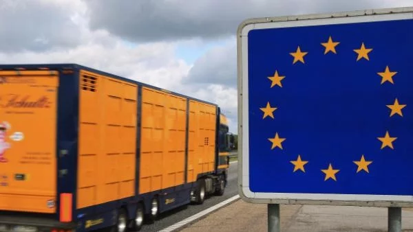 България и Румъния продължават да чакат за Шенген