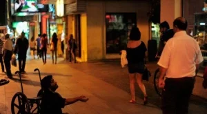 2012/12/04/0287180001380570471